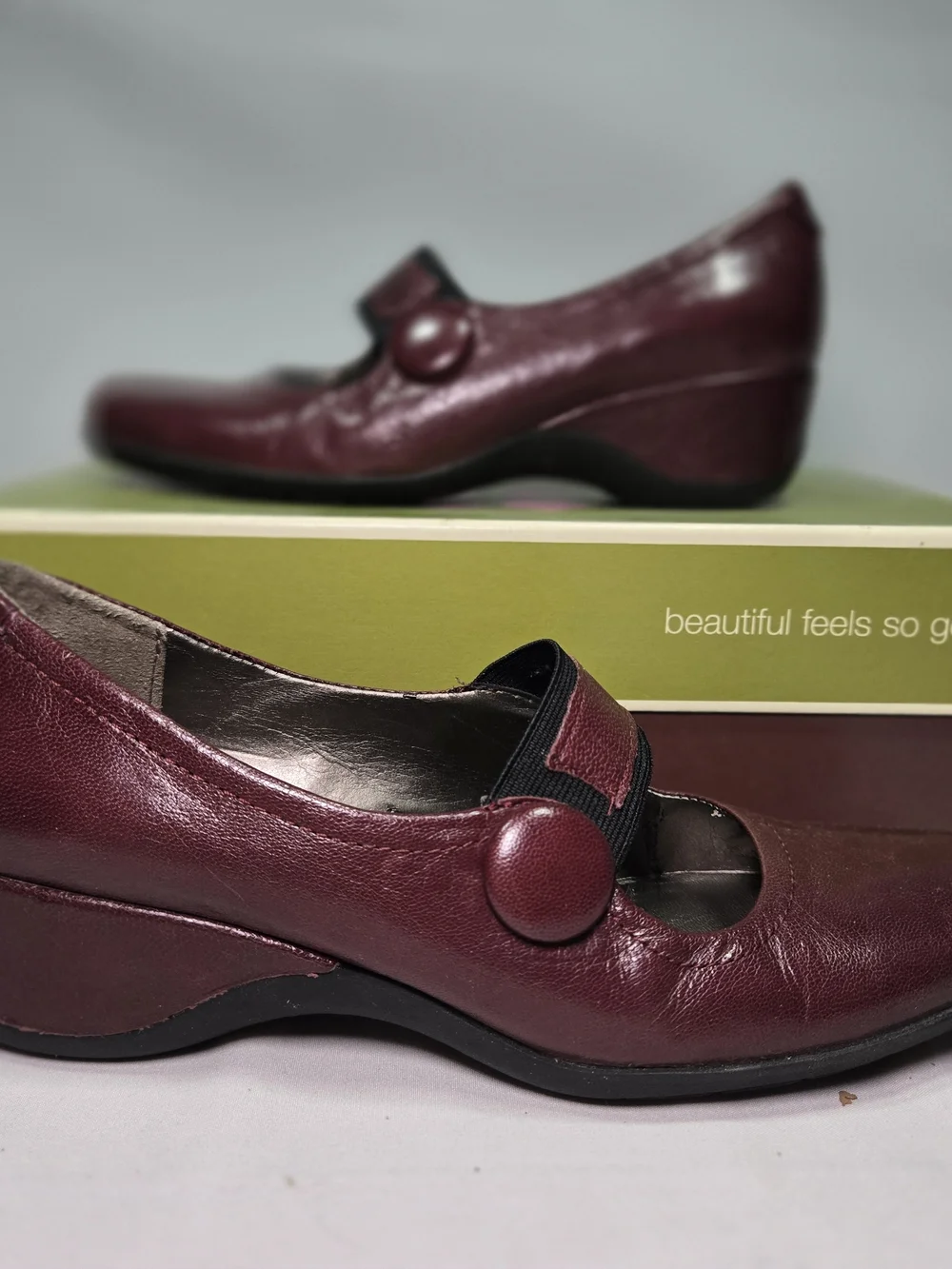 NATURALIZER Gable Mary Jane Shoes Womens 5.5 Burgandy Leather Low Wedge